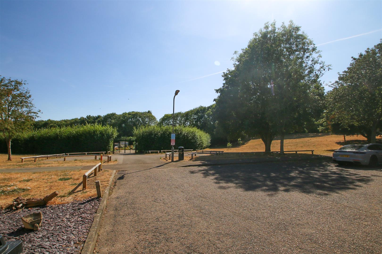 Burgess Gardens, Newport Pagnell